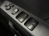 【パワーウインドウスイッチ】付いていると便利!換気の際の心強い味方です。