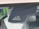 【トヨタセーフティセンス】走行中に前方の車両等を認識し、衝突しそうな時は警報とブレーキで衝突回避と被害軽減をアシスト。より安全にドライブをお楽しみいただけます。