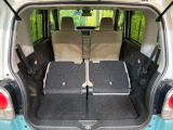 普段のお買い物や通勤、送迎等に十分な荷室スペースを確保しております。セカンドシートを倒すと、大きな荷物の積載も可能です♪