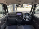 広々とした見晴らし角度を確保☆信号や標識の視認性が向上し、安全運転に貢献☆