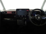 【メーター廻り】シンプルで飽きないデザイン、運転中も視界の邪魔にならない構造になっているので運転に支障もありません♪