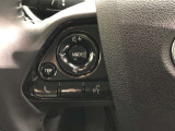 【ステアリングスイッチ】左です。ハンドルから手を離さず、運転に集中したまま手元でオーディオ操作等ができます。