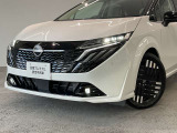 暗い道路でも明るく見やすいLEDヘッドライト付きフォグランプも標準装備です★