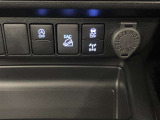 運転席回りのスイッチ画像となります。