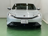 LEDヘッドライトを装備しています。LEDヘッドライトはとても明るく、雨の日や夜間走行も安全・安心です。オートライトコントロール付きで周囲の明るさに応じて自動で点灯・消灯します