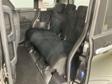 当店ではauも取り扱っております。お車と一緒にau携帯の機種変更も可能です♪また、自動車保険も取り扱っております。車の支払いと自動車保険の支払いをまとめてお支払い可能なプランもあります♪