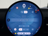 エアコンも画面から、温度、風向き、風量が変更できます。緊急性が高いデフロスター(曇り止め)ボタンは物理スイッチで残っております。