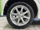 【純正14インチアルミホイール】外観にマッチした純正アルミホイールを装着しております。各種社外アルミホイールや、スタッドレスタイヤも取扱いしております。是非ご相談ください♪
