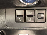 【TOYOTA SAFETY SENSE】走行中に前方の車両等を認識し、衝突の可能性がある時は警報音とブレーキで衝突回避と被害軽減をアシストしてくれます。