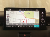 多機能と操作のしやすさを両立した、Honda CONNECT対応のナビディスプレーです。ETC2.0車載器もナビゲーション連動し、スマートフォン用Bluetoothユニット付きです。