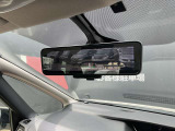 インテイリジェントスマートルームミラーを装備しておりますので、後席の荷物・後席者を気にすることなく、後続車等の確認をすることができます☆