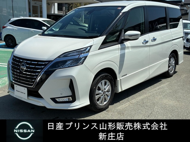セレナ 2.0 ハイウェイスターV 4WD 