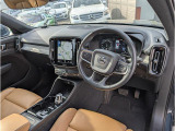 XC40 B4 AWD インスクリプション 4WD 