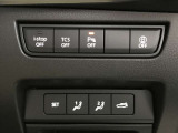 運転席回りのスイッチで安全装備のON/OFFも簡単に!