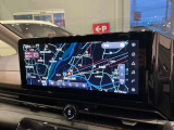 純正のコネクトナビです。ナビの自動更新やアップルカープレイ・アンドロイドオートにも対応しています。