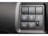 被害軽減ブレーキのON・OFFが出来るスイッチとなっております。