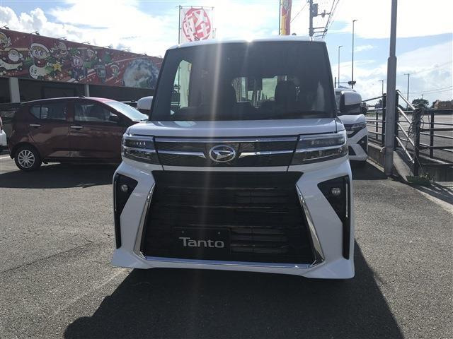 ダイハツ タントカスタム 
