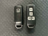 スマートキーです!ドアの施錠・解錠・エンジンの始動がスムーズで大変便利です!