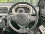 ステアリングも使用感が少なく、きれいな状態となっております♪