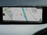 マツダコネクトの10.25インチワイドセンターディスプレイです。『Android Auto』『Apple CarPlay』や独自のコネクテッドサービスに対応したインターフェイスシステムです。
