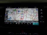 ナビゲーションももちろん装備。多彩な機能で快適ドライブをアシスト。オーディオ機能も充実していますね。