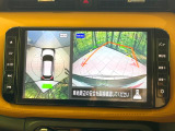 【アラウンドビューモニター】専用のカメラにより、上から見下ろしたような視点で360度クルマの周囲を確認することができます☆死角部分も確認しやすく、狭い場所での切り返しや駐車もスムーズに行えます。