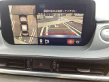 360度モニタ―です。駐車が苦手な方でも安心です。