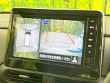 【アラウンドビューモニター】専用のカメラにより、上から見下ろしたような視点で360度クルマの周囲を確認することができます☆死角部分も確認しやすく、狭い場所での切り返しや駐車もスムーズに行えます。