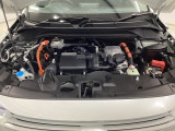エンジンルームとてもきれいです。エンジンの調子も好調ですよ!