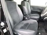 運転席からの視界も是非一度体感してみて下さいませ(^^)/