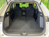 後席を格納すると、これだけの広さが!シーンに合わせたシートアレンジで、大きな荷物も積むことが出来ます♪