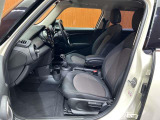 ◆全国納車可能です。納車方法及び費用につきましては、お気軽にコーディネーターまでご相談ください。遠方のご納車の際も我々がしっかりサポートさせて頂きます。お気軽にスタッフまでご相談下さい。