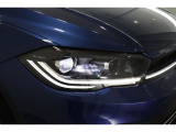 LEDヘッドライト+LEDテールランプ付き。高い視認性を確保しながら、消費電力の少なさと長寿命を実現させた次世代のライトです。