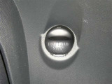 ネッツトヨタ静浜は&rdquo;キレイ&rdquo;にこだわっています。特設サービス工場で、新しく生まれ変わった車!内装・外装の徹底的な掃除、シートを外してニオイの元まで消臭・除菌、見えにくいエンジンルーム内もキレイ!