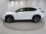 NX 200t Fスポーツ 