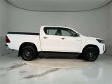 ハイラックス 2.4 Z ディーゼル 4WD 