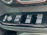 運転席窓操作部スイッチの画像です。