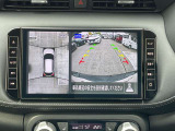狭いスペースで駐車をするとき四苦八苦したことありませんか? これがあればもう大丈夫。車を上から見た状態で画面に映されるので、駐車がラクラク!