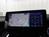 ディスプレイオーディオを装備。スマホとクルマをつなぐことで、これまでのナビに加えて、いろんなサービスが楽しめます。