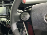 ステアリングスイッチ装備!運転しながら手元でオーディオの操作などができます。
