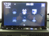 純正ギャザズ11.4インチコネクトナビ(LXM-247VFLi) フルセグTVを装着しています。