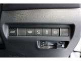 パワーバックドア、フロントデアイサ―、ビュウーモニター、TRC、オーディオコントロールスイッチ。