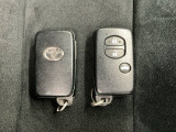 スマートキーです!ドアの施錠・解錠・エンジンの始動がスムーズで大変便利です!