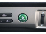 ECONスイッチの効果とあなたの運転で、クルマと力をあわせ「燃費向上=ガソリン代の節約=CO2 削減」のチャレンジをお楽しみください。