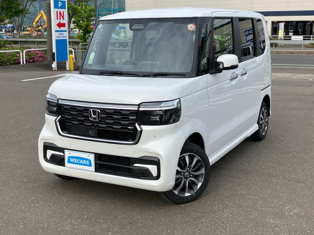 N-BOXカスタム  4WDヒョウジュン