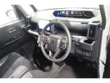 ■見通しのよいすっきりとした視界で、誰でも運転しやすいです。運転のしやすさは疲れにくさにも繋がりますよ♪