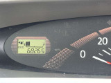 ☆明るく見やすいメーターパネルで走行距離数は68,000km☆