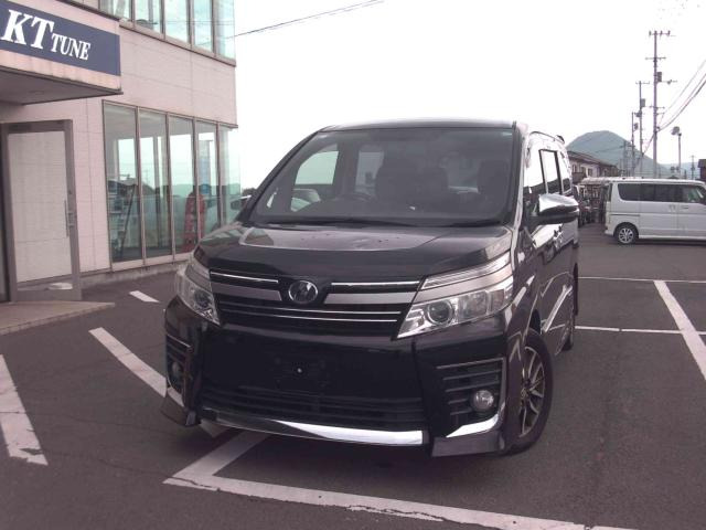 ヴォクシー 2.0 ZS 煌 