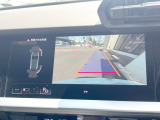 ●ガイドライン付きバックカメラ:不安な駐車もこれで安心!ガイドライン付きなので狭い箇所での駐車もラクラクです!
