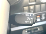 【クルーズコントロール】高速道路もラクラク走行。アクセルを離しても一定速度で走行ができ、長距離運転時の負担を軽減!加速・減速も簡単なスイッチ操作で調整できます。